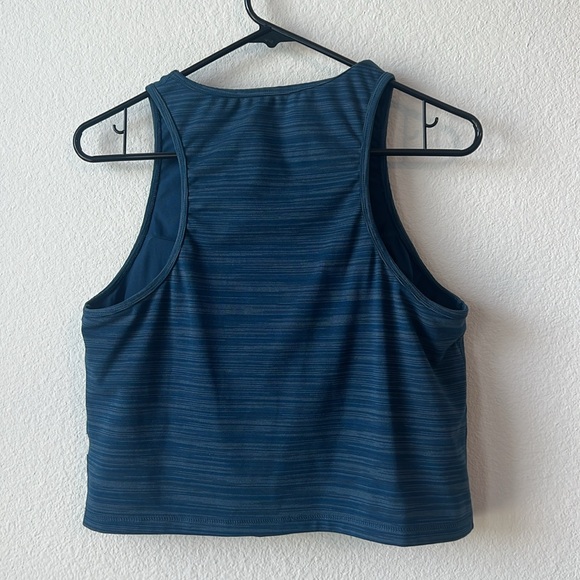 Jockey Cropped Athletic Top - Womens XL - Picture 6 of 6